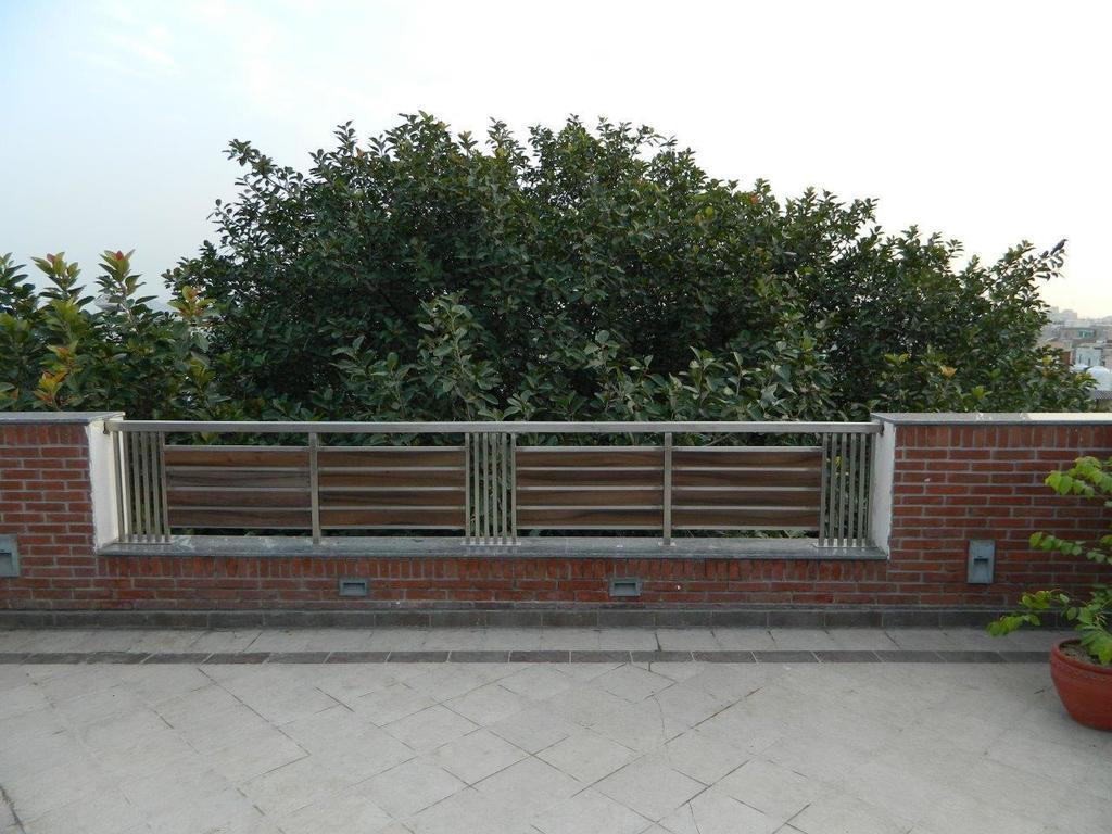 Deerpark Villa New Delhi Bagian luar foto